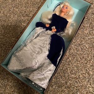 Avon Winter Velvet Barbie with box 1995 new